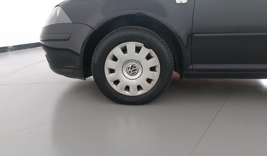 Volkswagen Jetta Clasico 2.0 CL TIPTRONIC Sedan 2015