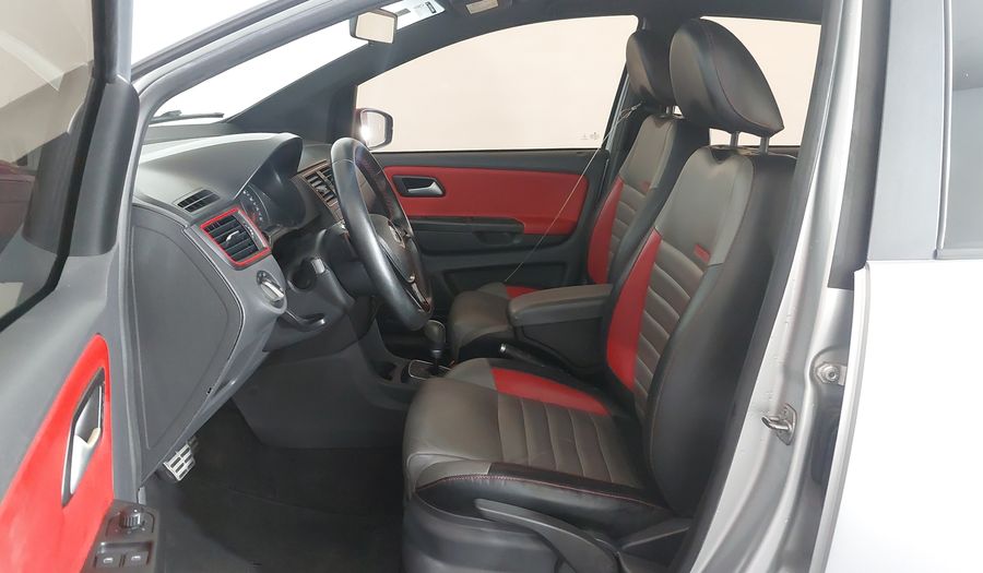 Volkswagen Fox MSI PEPPER Hatchback 2015