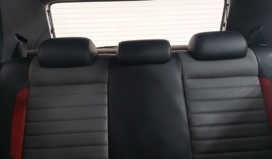 Volkswagen Fox MSI PEPPER Hatchback 2015
