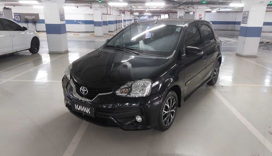 Toyota • Etios