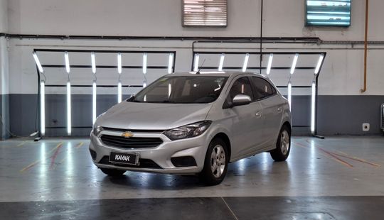 Chevrolet • Onix