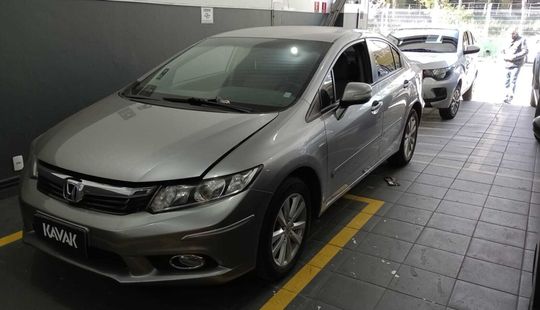 Honda • Civic