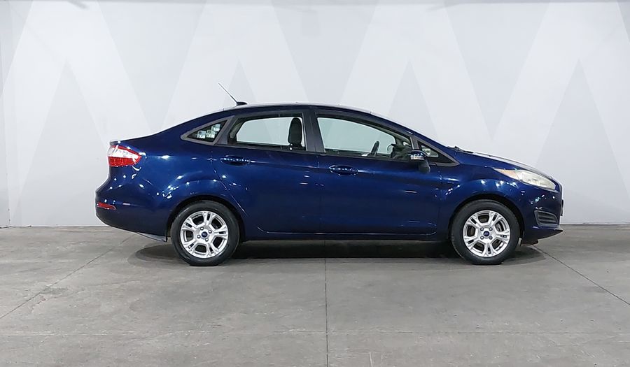Ford Fiesta 1.6 SE MT Sedan 2016