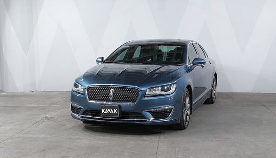 Lincoln • MKZ