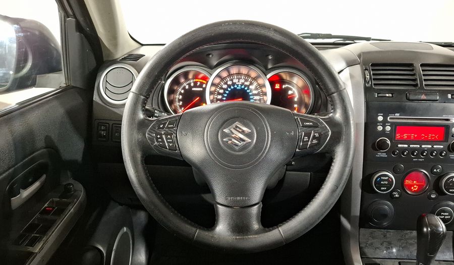 Suzuki Grand Vitara 2.4 L4 GLS TA Suv 2010