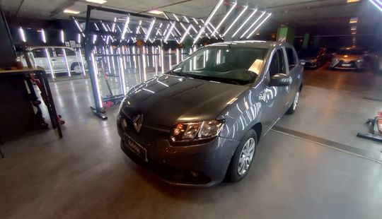 Renault • Logan
