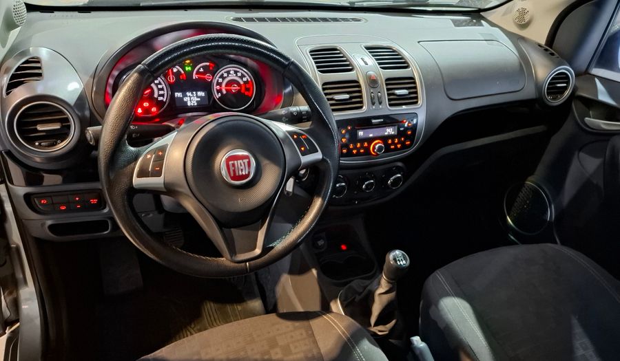 Fiat Palio 1.4 ATTRACTIVE Hatchback 2017