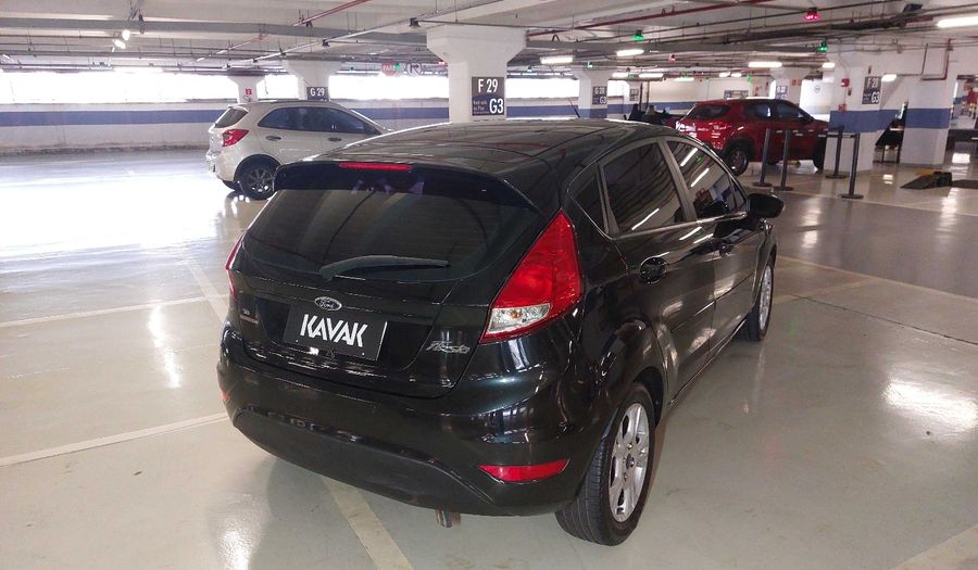 Ford Fiesta SE HATCH Hatchback 2015