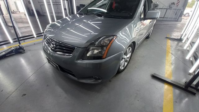 Nissan • Sentra