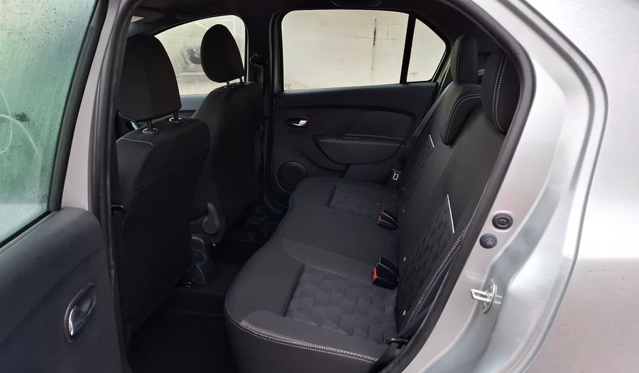 Renault Logan 1.6 INTENS Sedan 2025