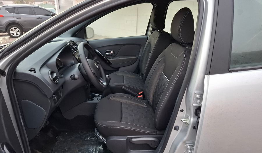 Renault Logan 1.6 INTENS Sedan 2025
