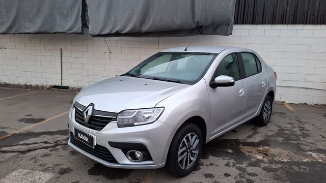 Renault • Logan