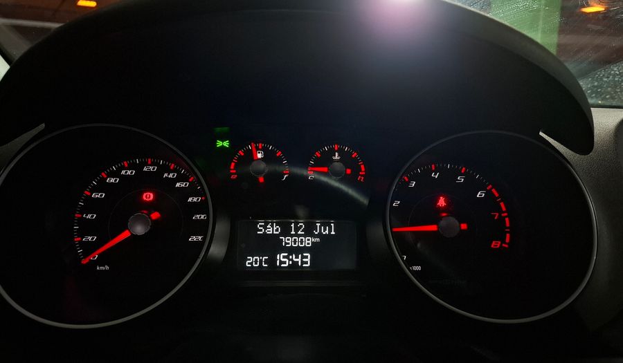 Fiat Punto 1.6 16V SPORTING 5P Hatchback 2013