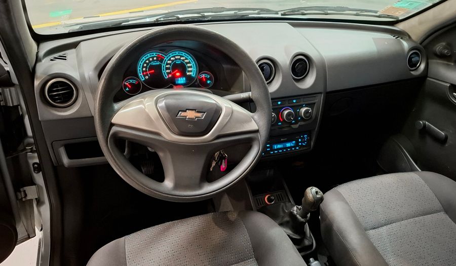 Chevrolet Celta 1.4 LT Hatchback 2011