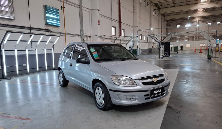 Chevrolet Celta 1.4 LT Hatchback 2011
