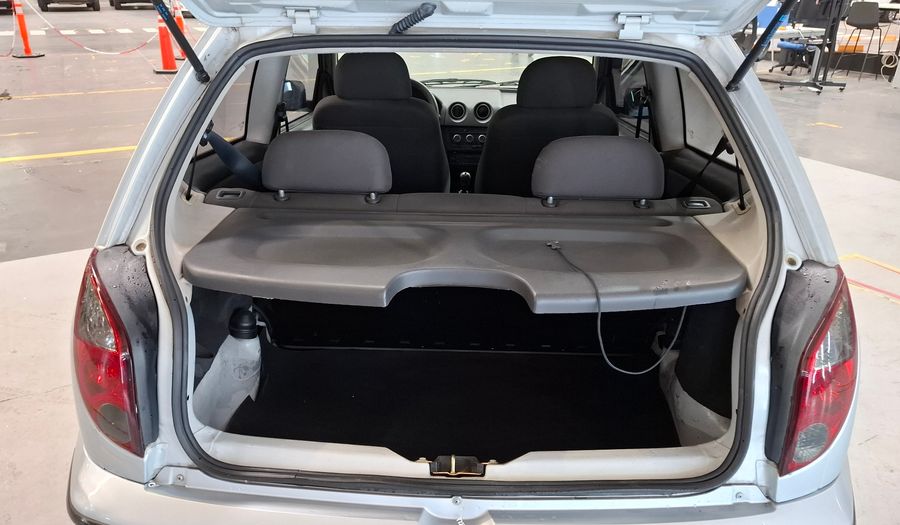 Chevrolet Celta 1.4 LT Hatchback 2011