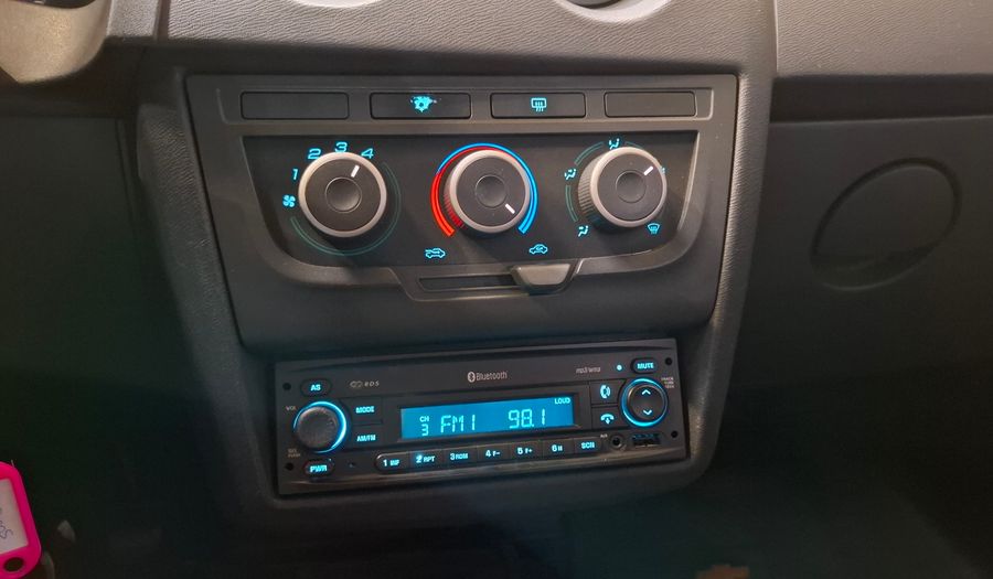 Chevrolet Celta 1.4 LT Hatchback 2011