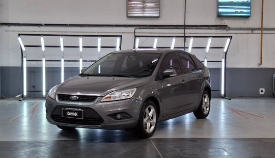 Ford • Focus II