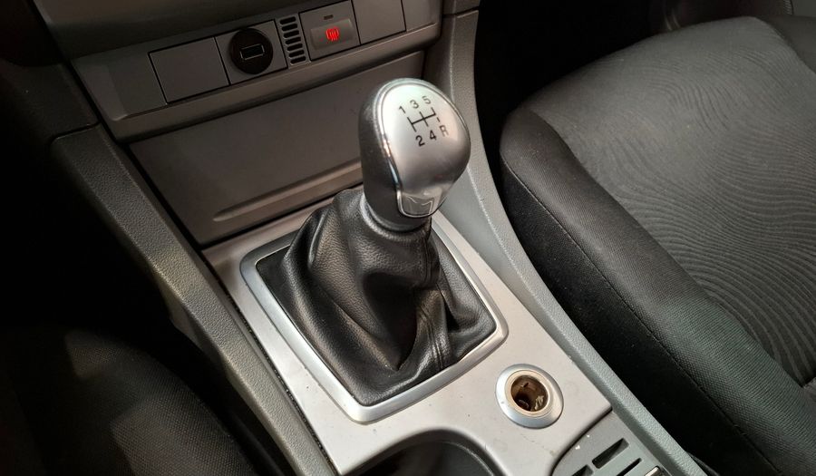 Ford Focus Ii 1.6 TREND Hatchback 2013