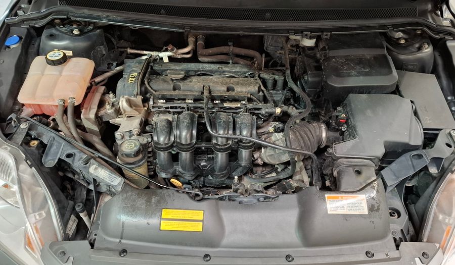 Ford Focus Ii 1.6 TREND Hatchback 2013