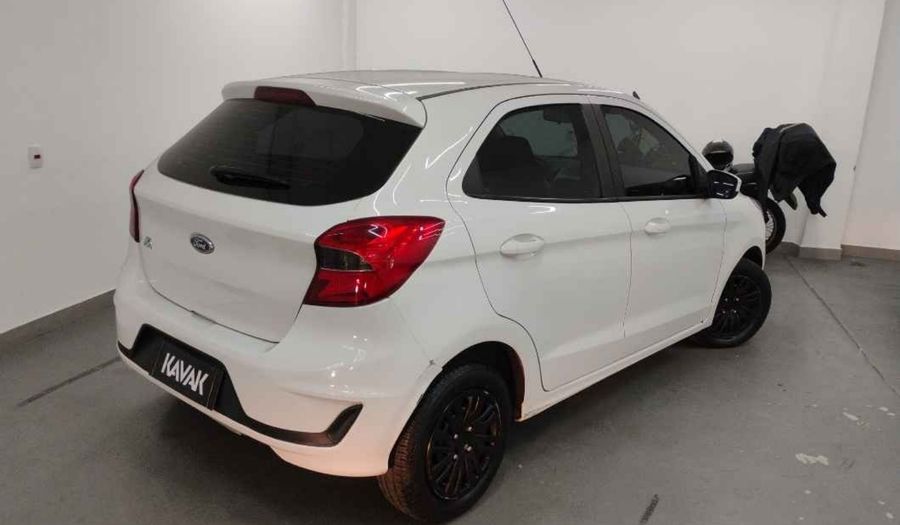 Ford Ka SE Hatchback 2021