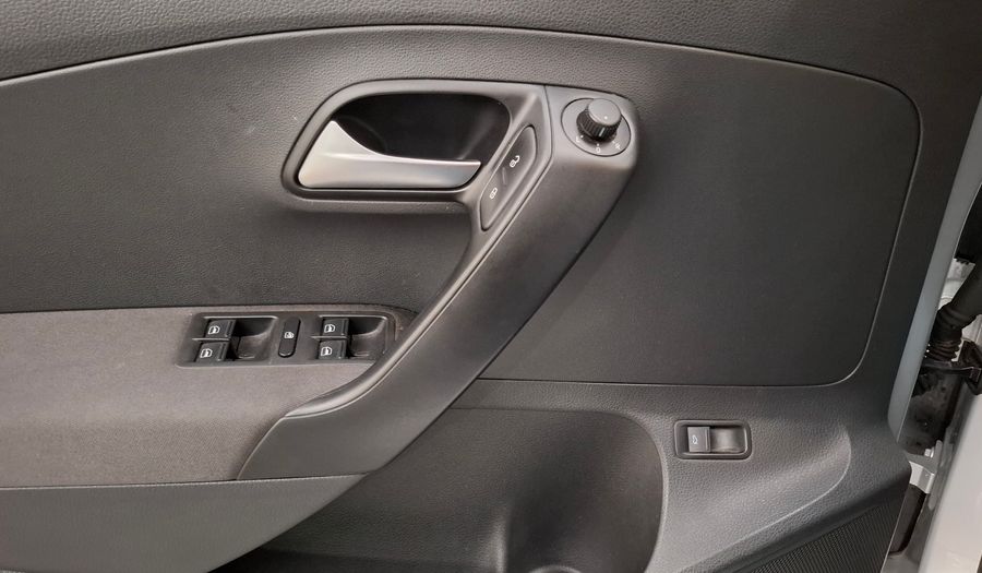 Volkswagen Polo 1.6 COMFORTLINE Sedan 2018