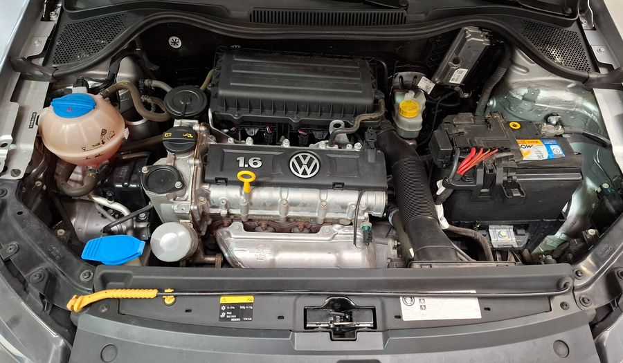 Volkswagen Polo 1.6 COMFORTLINE Sedan 2018