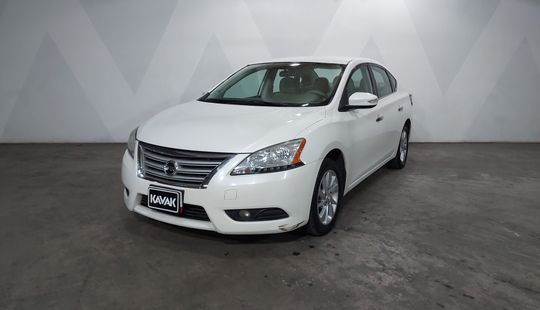 Nissan • Sentra