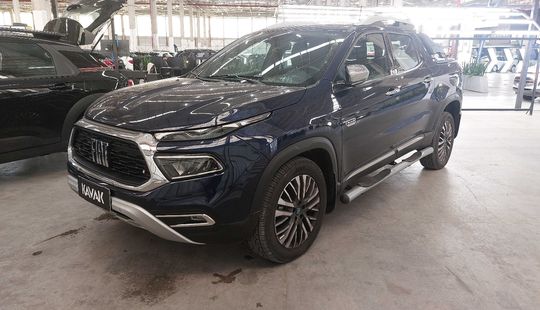 Fiat • Toro