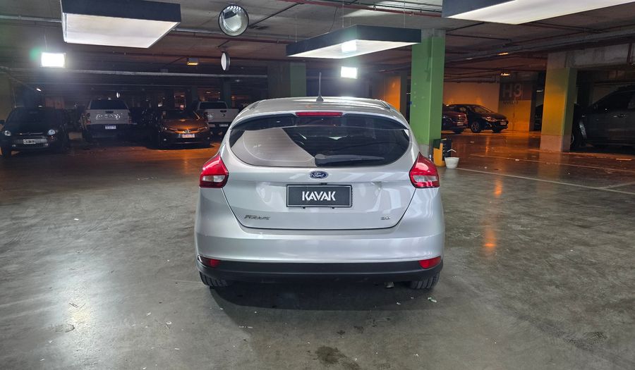 Ford Focus Iii 2.0 SE AT Hatchback 2018