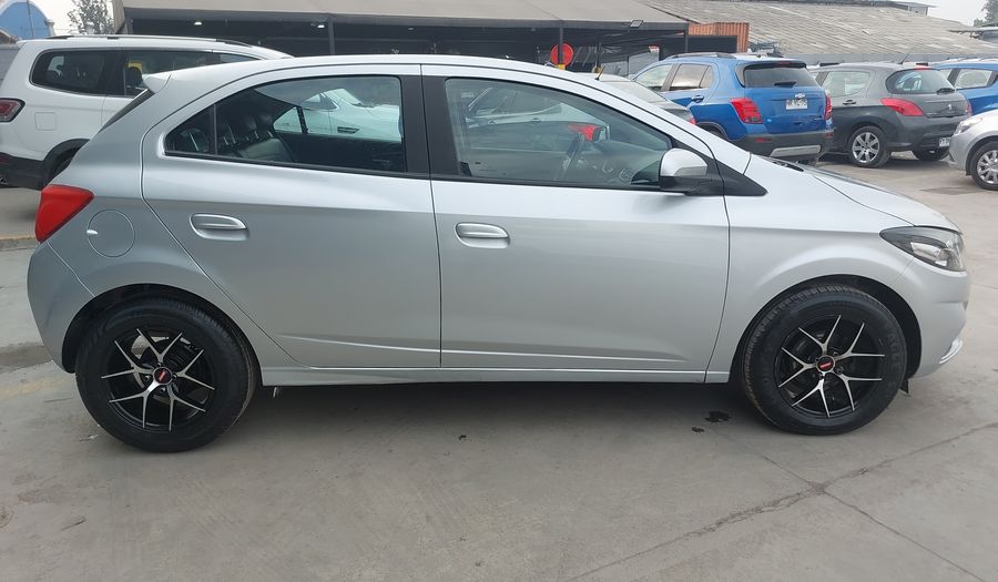Chevrolet Onix 1.4 LT Hatchback 2020