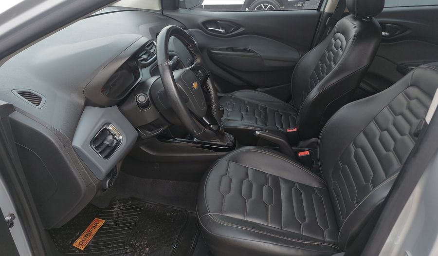 Chevrolet Onix 1.4 LT Hatchback 2020