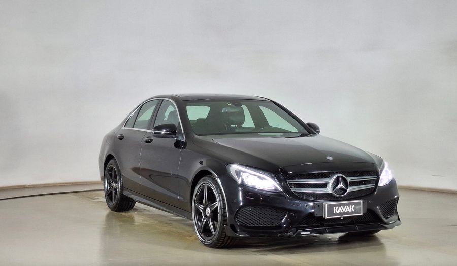 Mercedes Benz Clase C 2.0 300 AUTO Sedan 2017