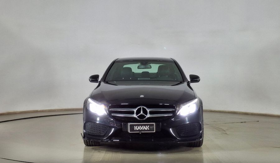 Mercedes Benz Clase C 2.0 300 AUTO Sedan 2017