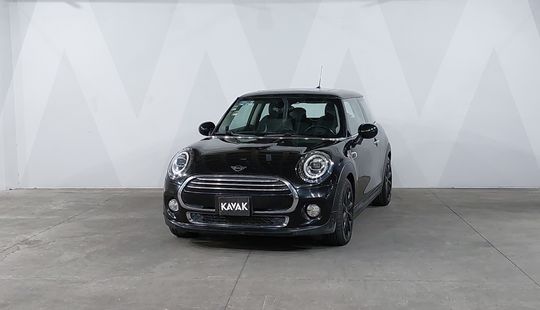 Mini • Cooper