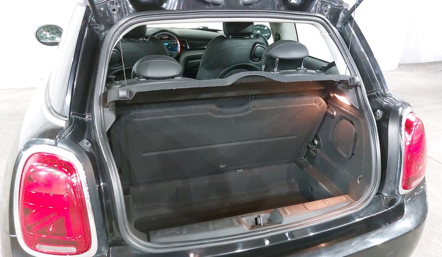 Mini Cooper 1.5 COOPER PEPPER DCT Hatchback 2019