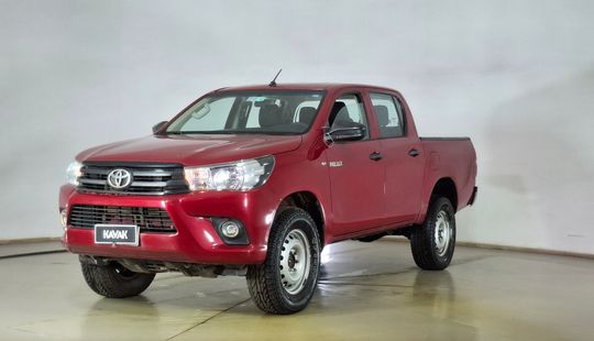 Toyota Hilux 2.4D DX-2021