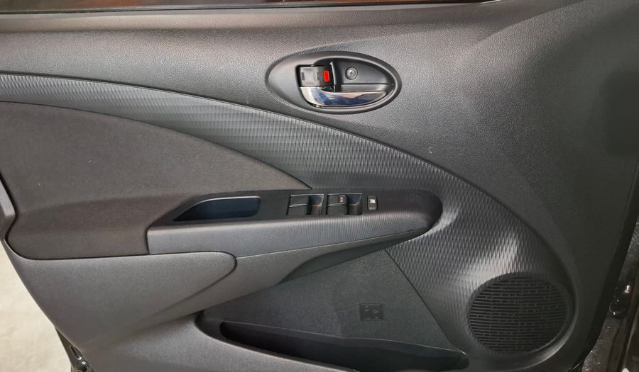 Toyota Etios 1.5 XLS Hatchback 2020