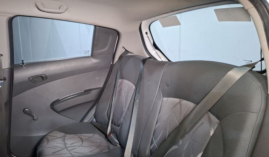 Chevrolet Spark Classic 1.2 LS A MT Hatchback 2017