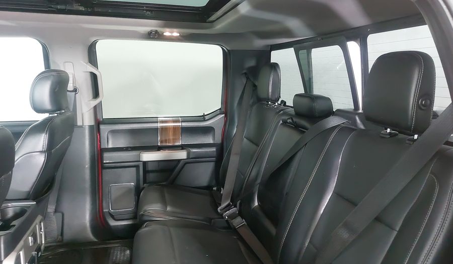 Ford Lobo 3.5 LOBO LARIAT CREW CAB 4WD AT Pickup 2017