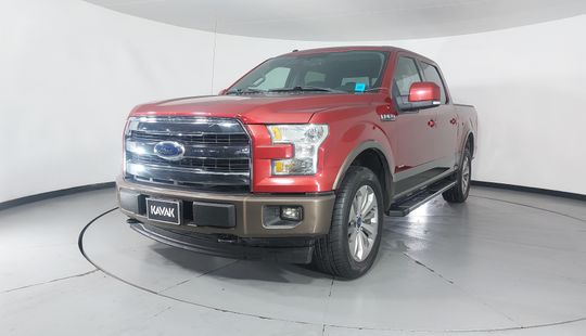 Ford • Lobo