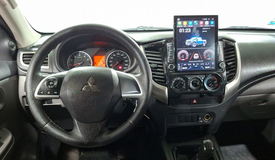 Mitsubishi L200 2.4 GLS GASOLINA Pickup 2019