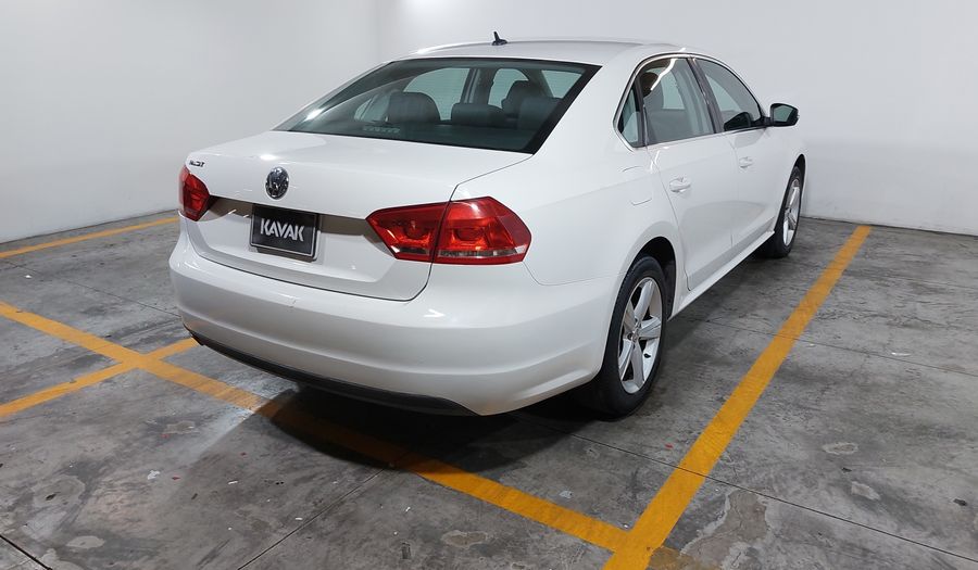 Volkswagen Passat 2.5 SPORTLINE TIPTRONIC Sedan 2015