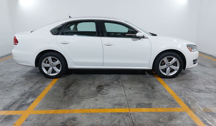 Volkswagen Passat 2.5 SPORTLINE TIPTRONIC Sedan 2015