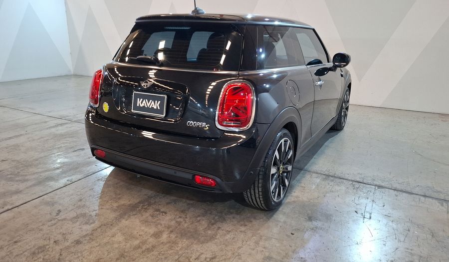 Mini Cooper BEV 33KWH COOPER SE ICONIC AUTO Hatchback 2024