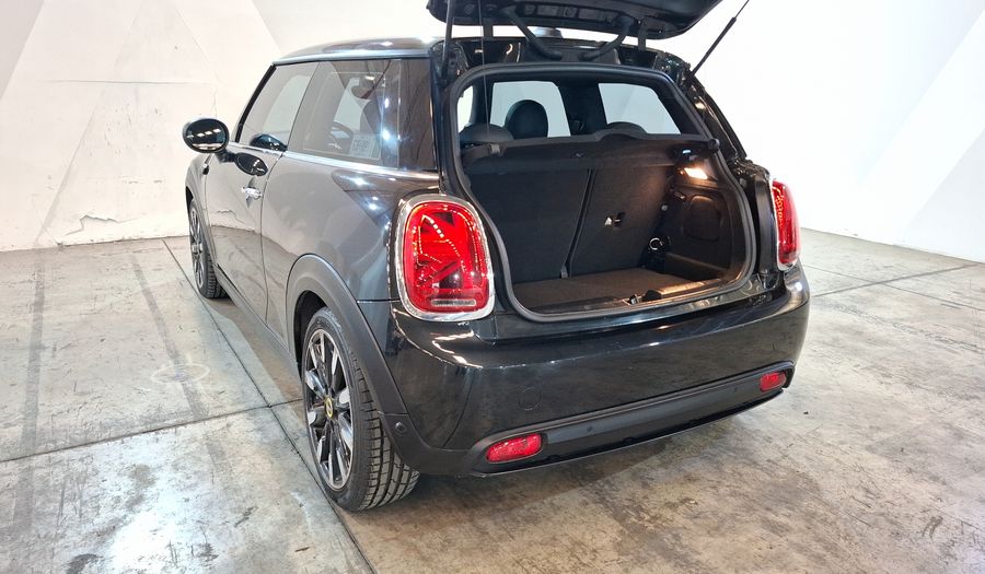 Mini Cooper BEV 33KWH COOPER SE ICONIC AUTO Hatchback 2024