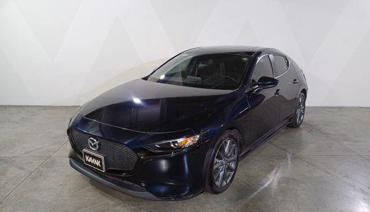 Mazda • Mazda 3