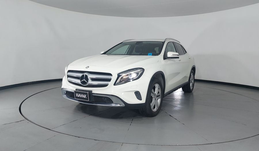 Mercedes Benz Clase Gla 1.6 GLA 200 CGI SPORT Suv 2017