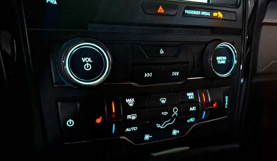 Ford Explorer 3.5 XLT AUTO Suv 2018