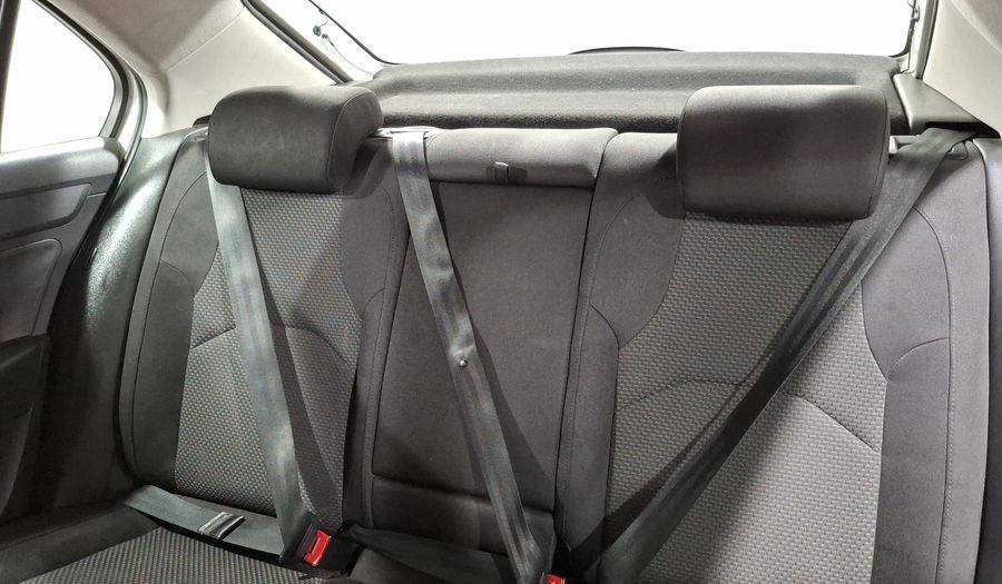 Seat Toledo 1.2 TSI STYLE MT Sedan 2015